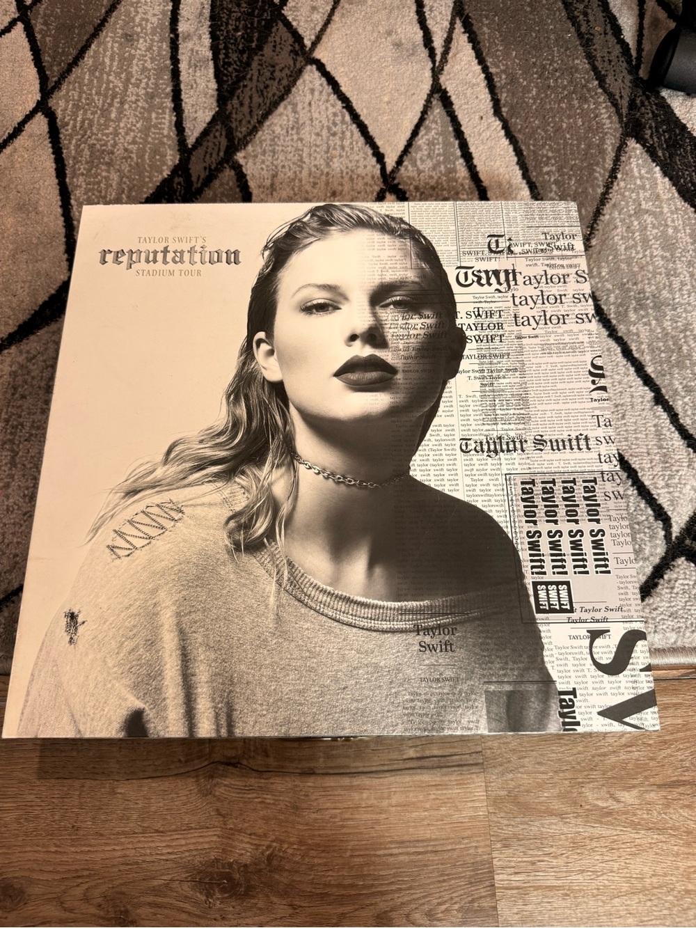 Taylor Swift Reputation VIP Box